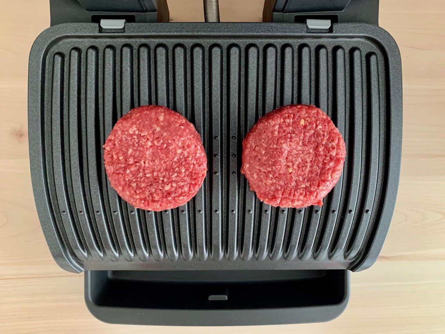 Bacon Cheeseburger vom Kontaktgrill OptiGrill Rezepte