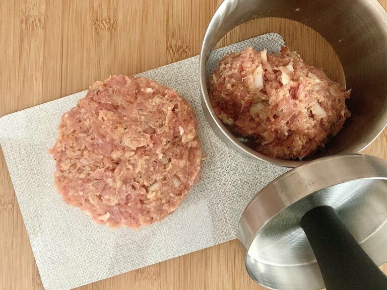 Gefluegelburger Patties selber machen 1