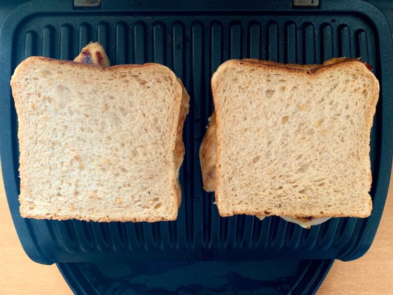 Hähnchen Sandwich grillen