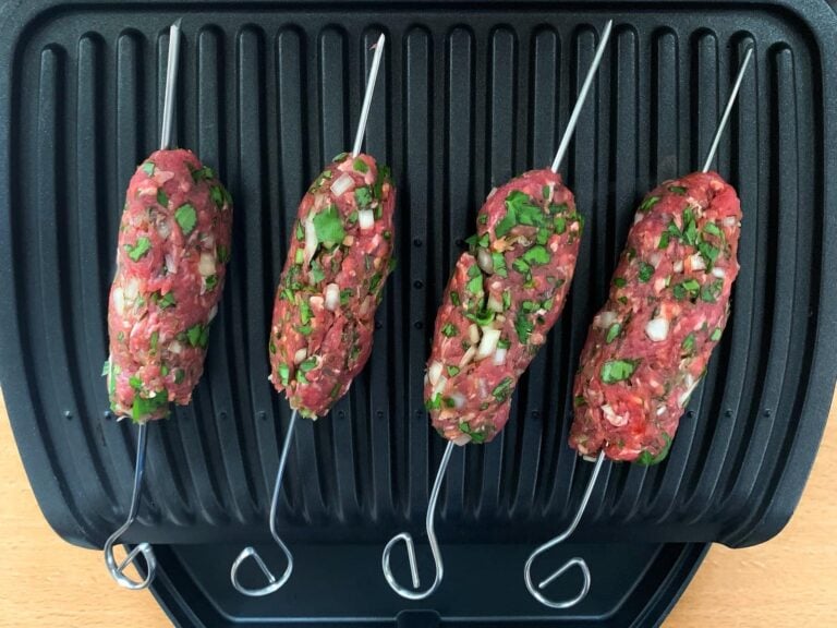 Hackfleisch Spiess Kontaktgrill grillen