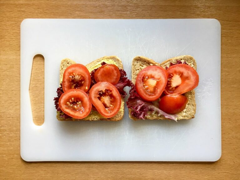 Kaese Sandwich fuer den OptiGrill vorbereiten