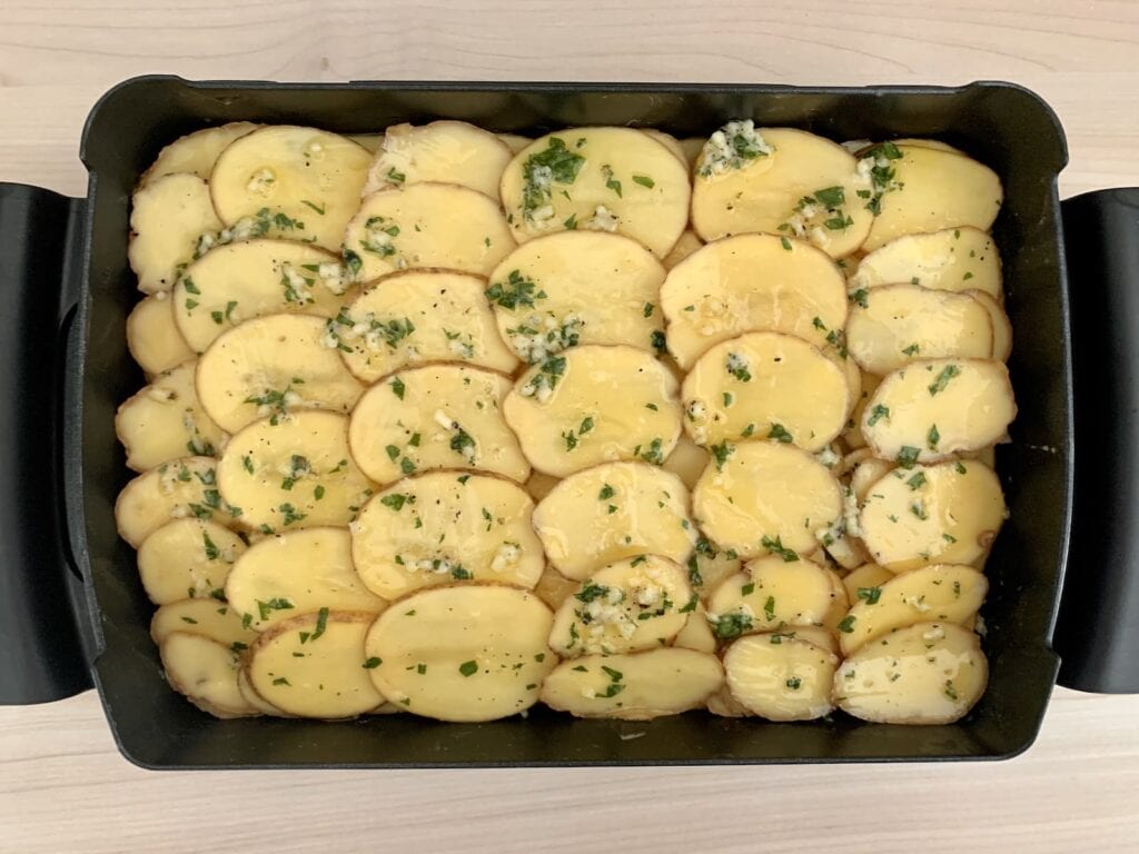 Knoblauchbutter-Kartoffeln – OptiGrill Rezepte