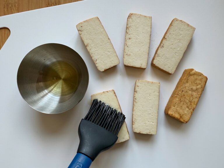 Tofu Öl bestreichen