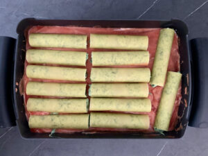 Cannelloni mit Spinat und Ricotta in OptiGrill Backschale