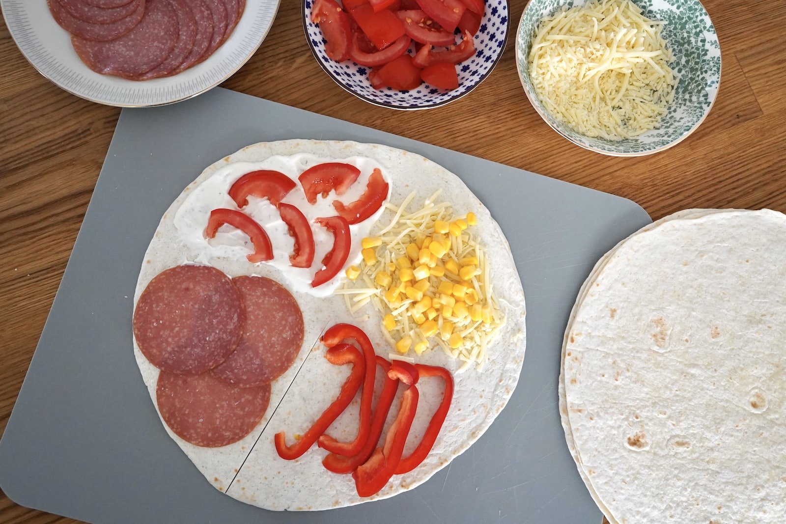 Falt-Wraps mit Salami &amp; Käse – OptiWelt